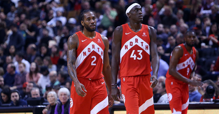 斯洛特：萨拉赫一直对俱乐部和队友很重要，队友有事不会愉快（斯洛特：萨拉赫对俱乐部和队友始终至关重要，队友有事也难言愉快）