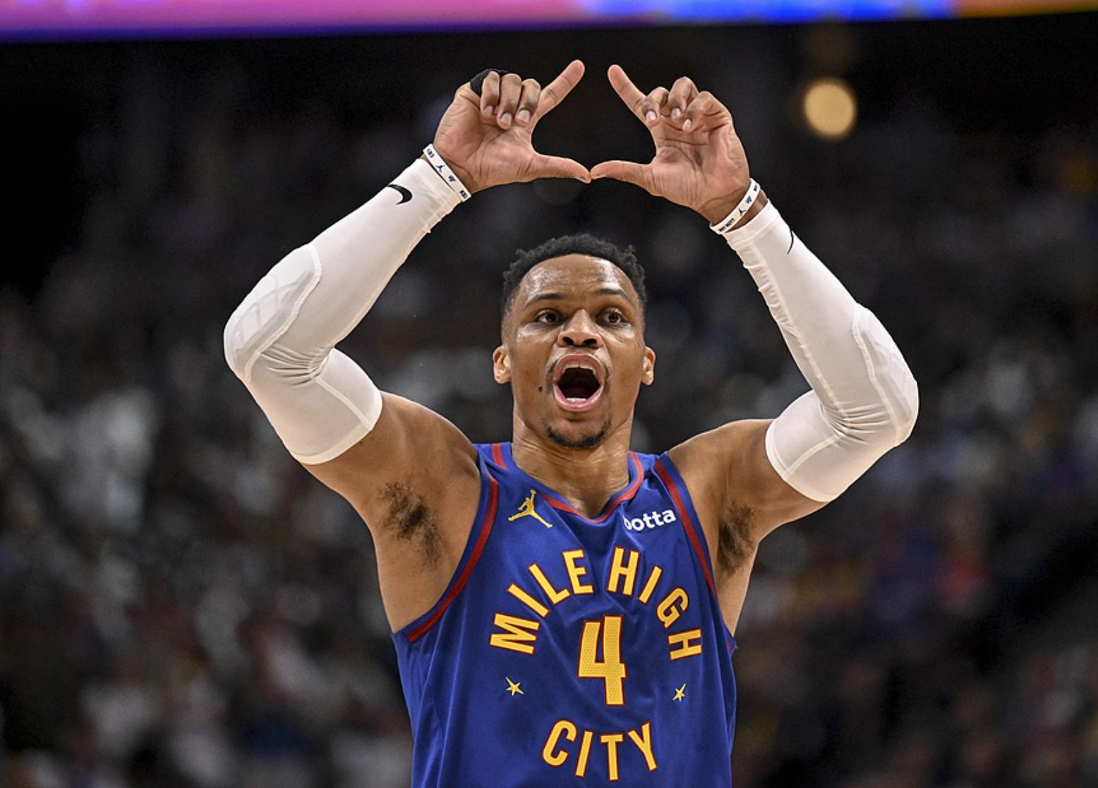 拉罗什带来的体系新风和斯波的特别训练，造就热火进攻的转型（拉罗什革新体系叠加斯波特训，推动热火进攻完成转型）