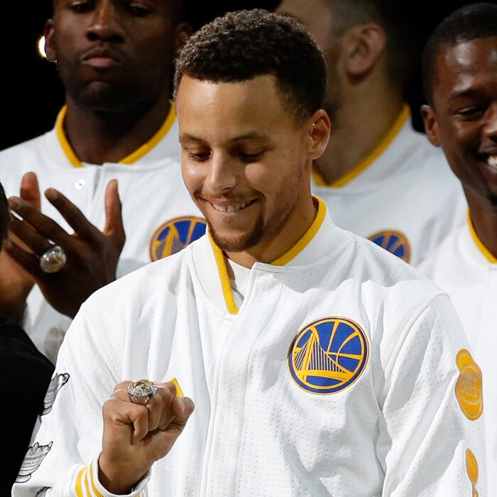 非洲国家杯不妨碍齐尔克泽转会。（齐尔克泽转会不受非洲杯影响）