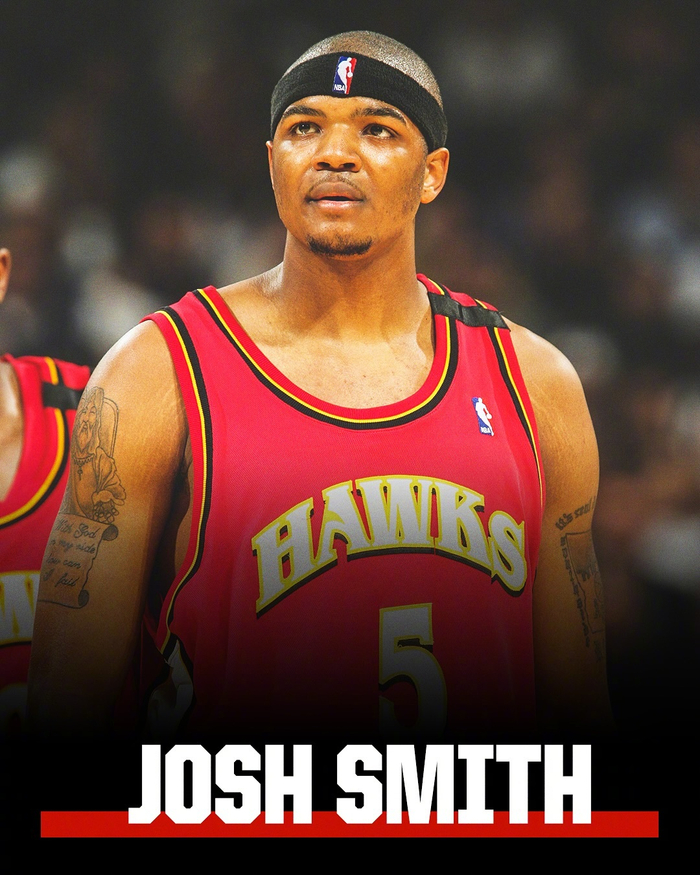 英媒：拜仁有意在一月永久签下梅努，已和他的经纪人直接会谈（英媒称拜仁欲一月永久引进梅努，已与其经纪人直接对话）